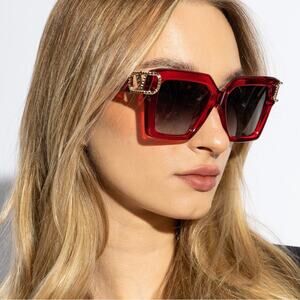 New! Valentino V UNO VLS 107D, Red Square Sunglasses, Authentic